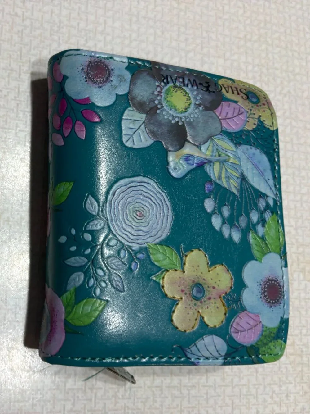 NWOT Pretty Floral Teal Bifold with zipper coin pocket on outside